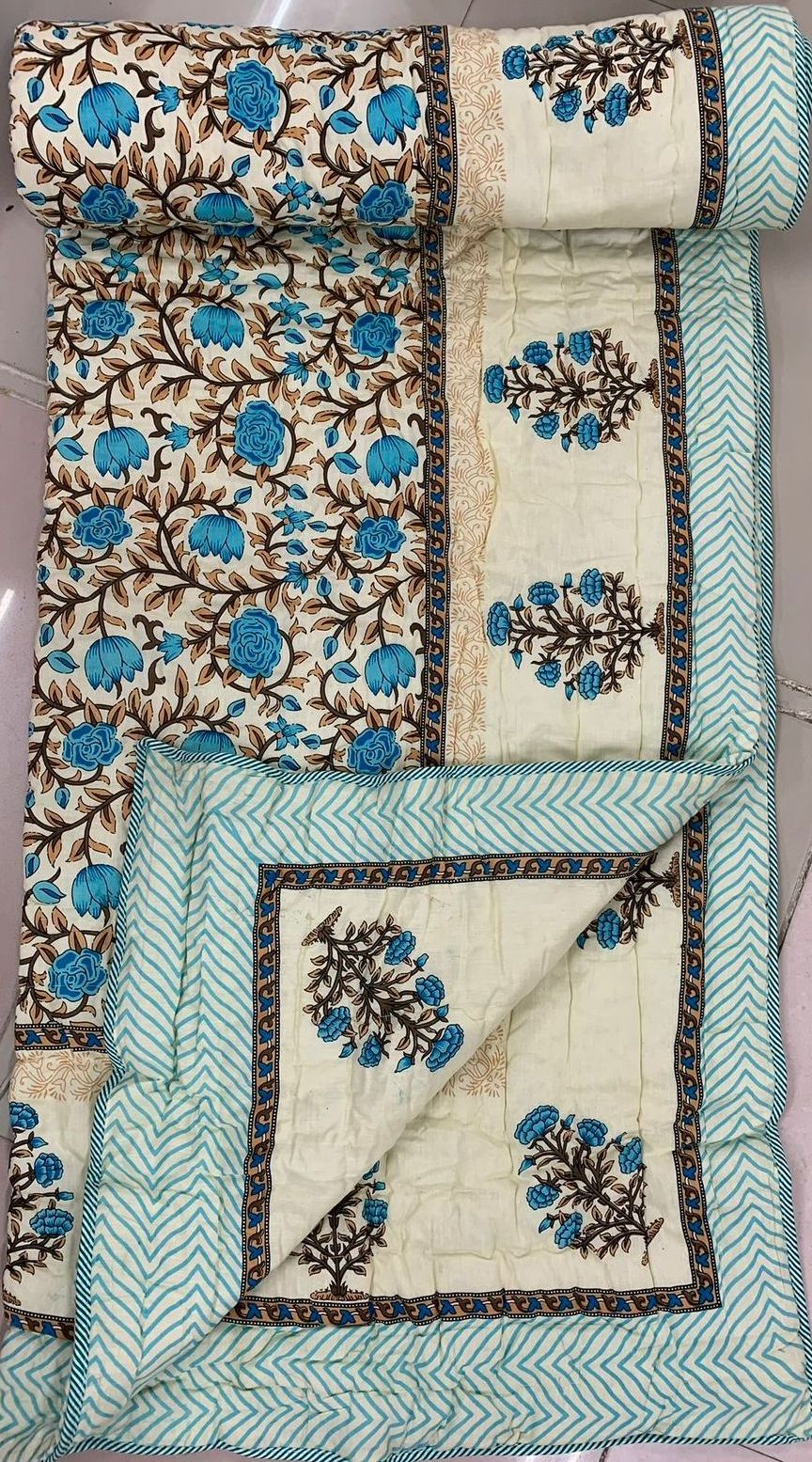 Premium Jaipuri Single Comforter / Razai – Pure Cotton, Floral Print, Lehriya Border (63x90 Inches)
