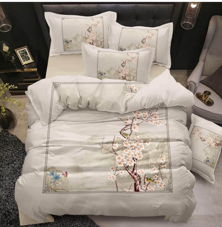 Luxury Imported King Size Bedding Set  (108x108 inches / 275x275 cm)