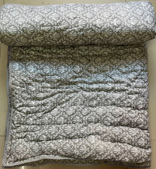 Premium Jaipuri Single Comforter / Razai – Pure Cotton, Floral Print, Lehriya Border (63x90 Inches)